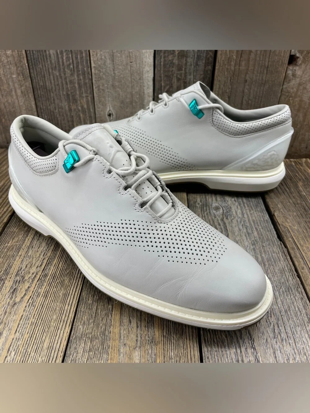 Nike Mens Size 8.5 Air Jordan ADG 4 'Grey Fog' Golf Shoes Spikeless DM0103-001